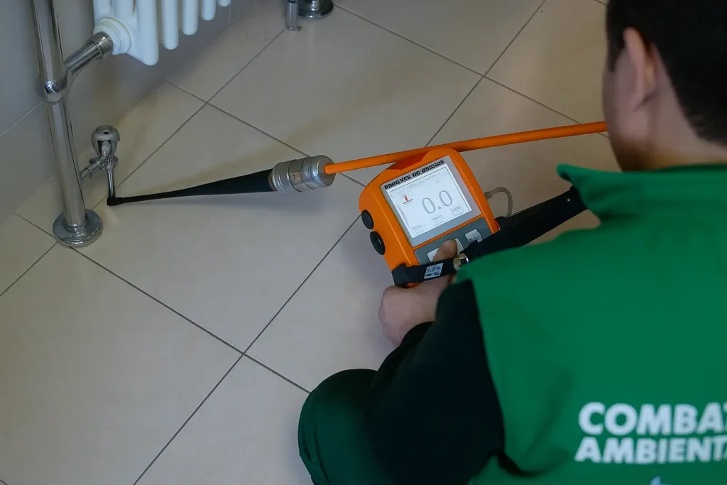 Saiba como identificar vazamentos ocultos e economizar água em sua casa ou empresa